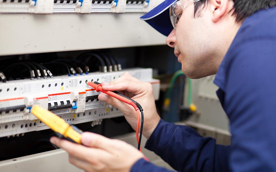 tarif d'un électricien Sceaux
